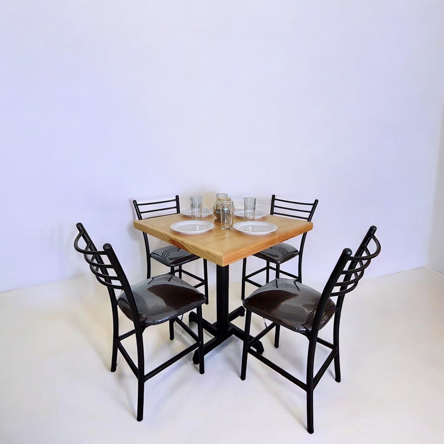 Mesa para restaurante Vintage con sillas María