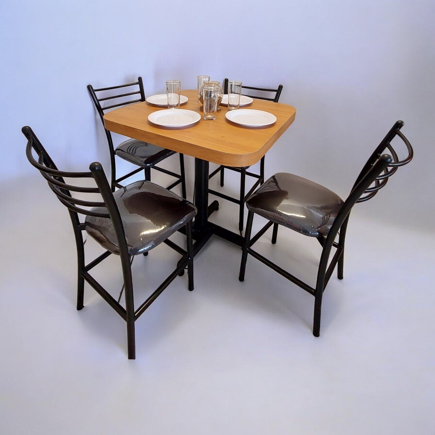 Mesa para restaurante Formaica con sillas María