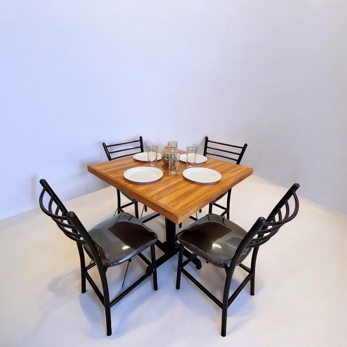 Mesa para restaurante Parota con sillas María