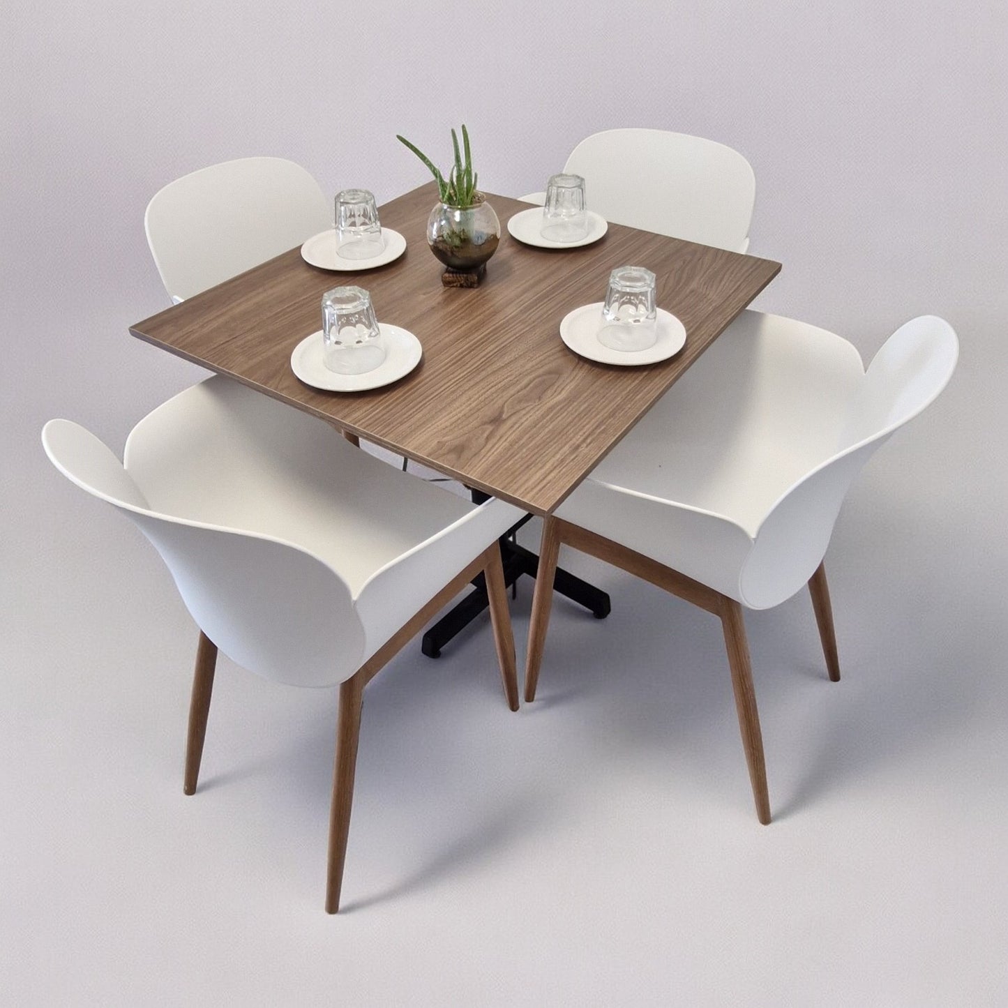 Mesa para restaurante Melanove con sillas Murcia