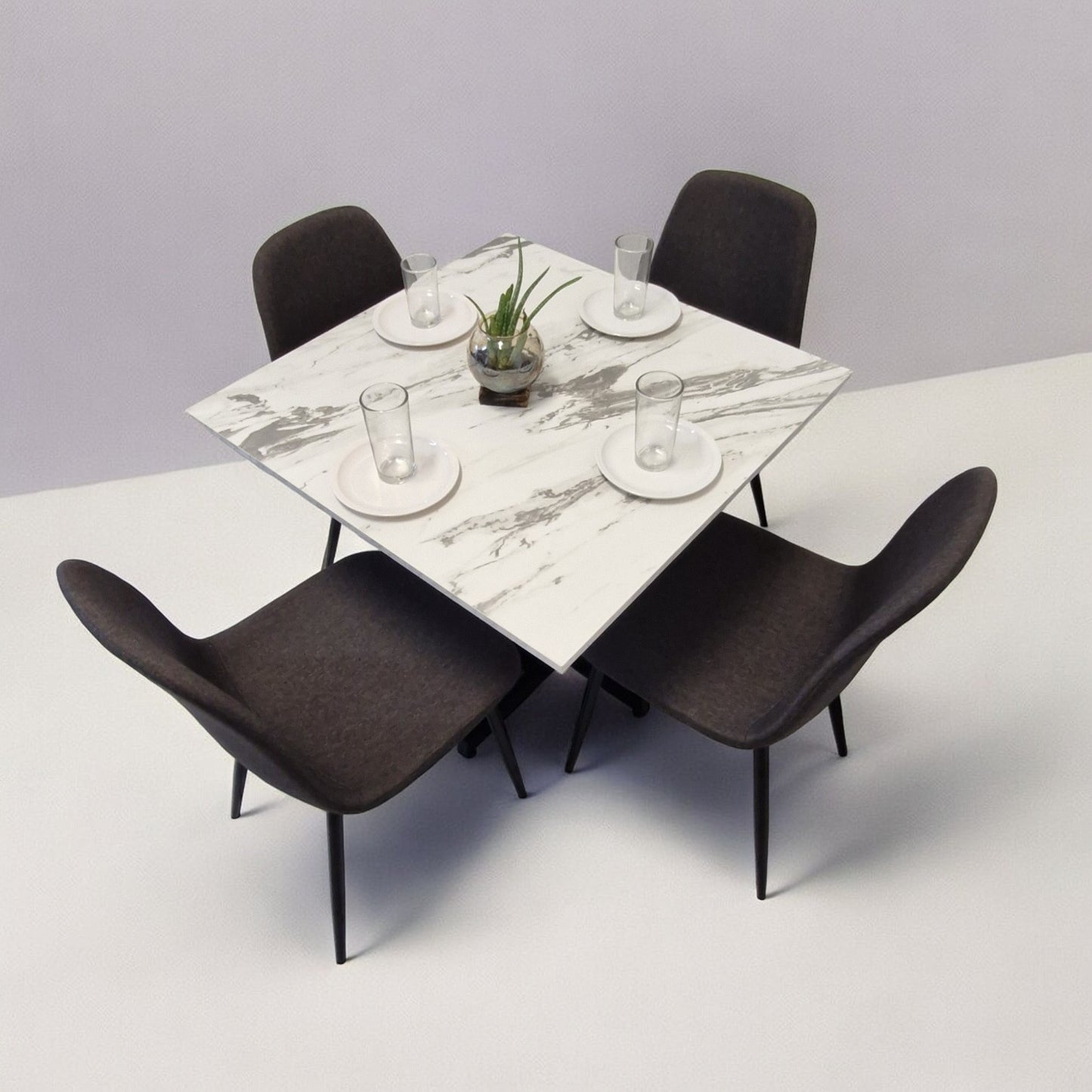 Mesa para restaurante Melanove con sillas Murcia