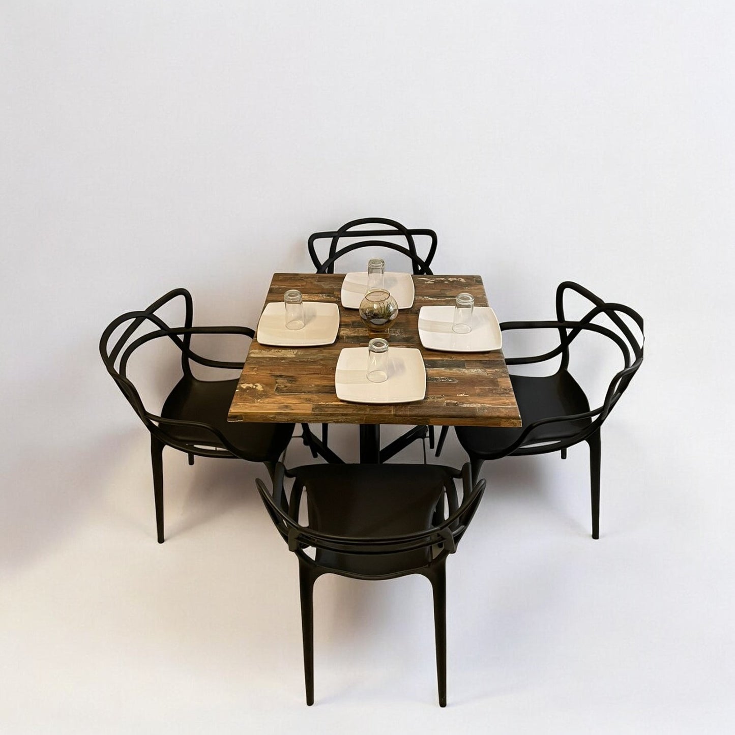 Mesa para restaurante Estratificada 80 con sillas Diana