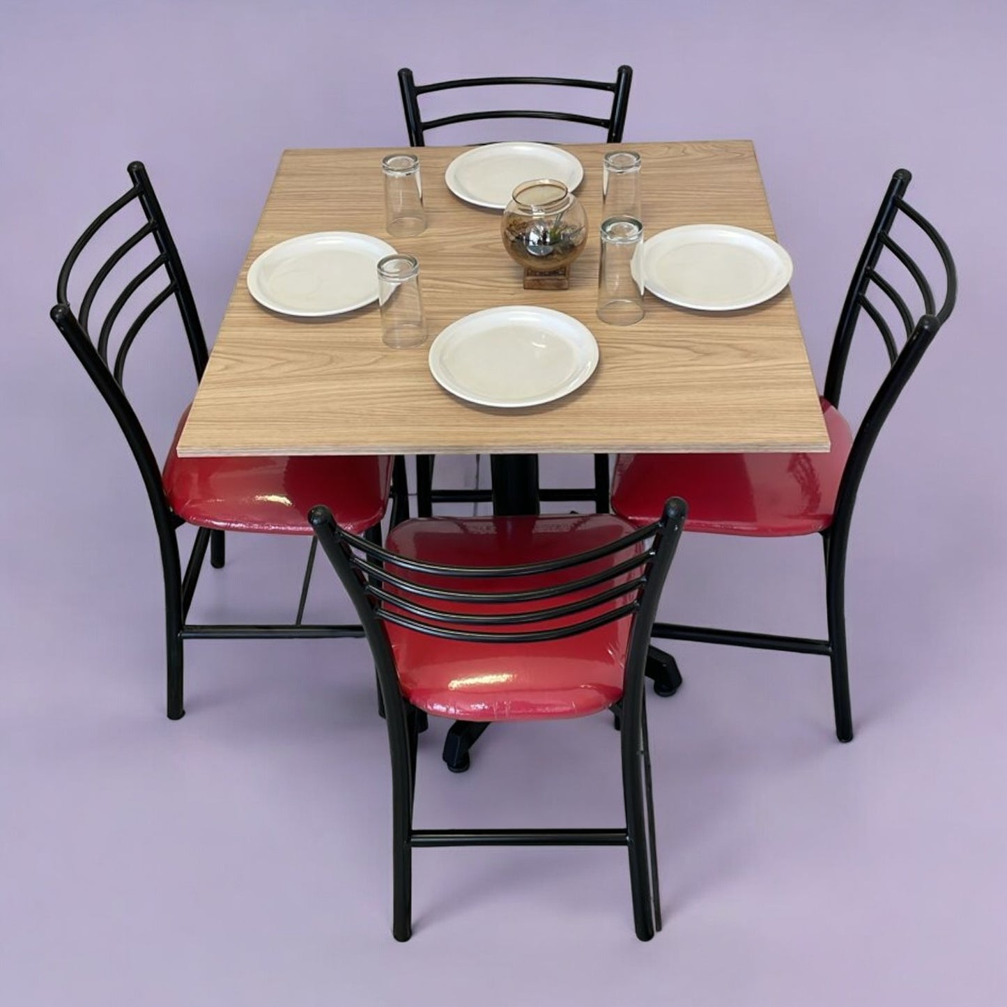 Mesa para restaurante Melanove con sillas María