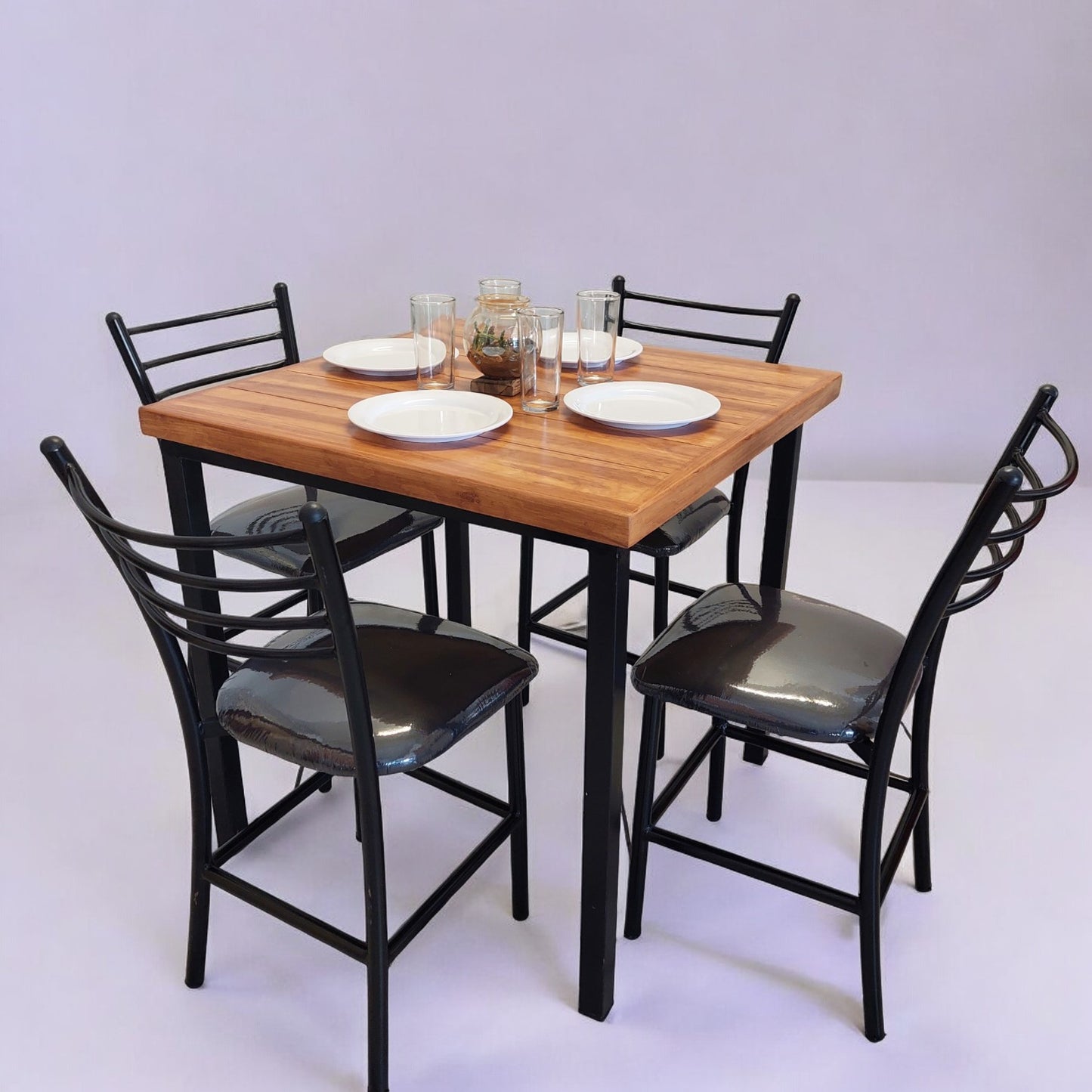 Mesa para restaurante Industrial Vintage 80 con sillas María
