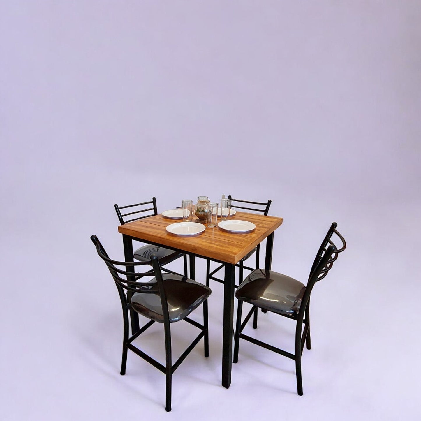 Mesa para restaurante Industrial Vintage 80 con sillas María