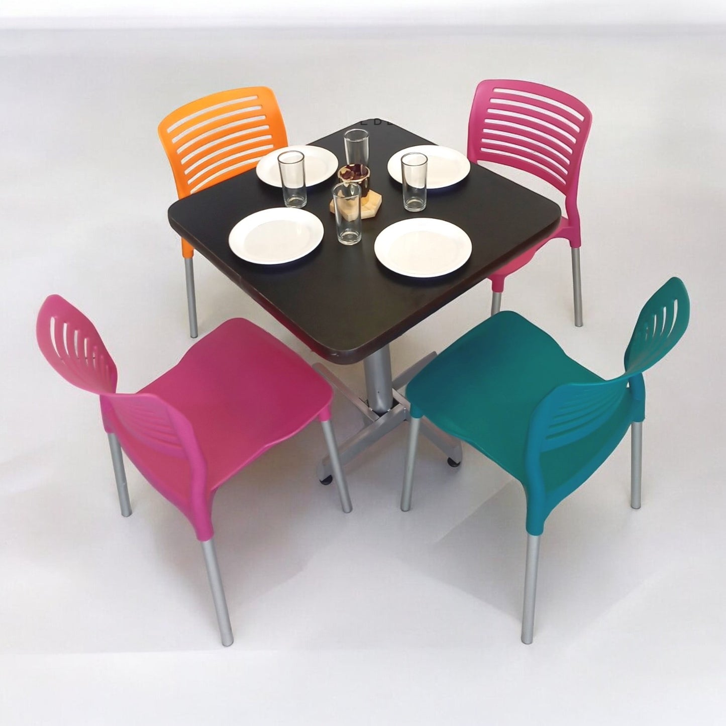 Mesa para restaurante Pvc con sillas Vhania
