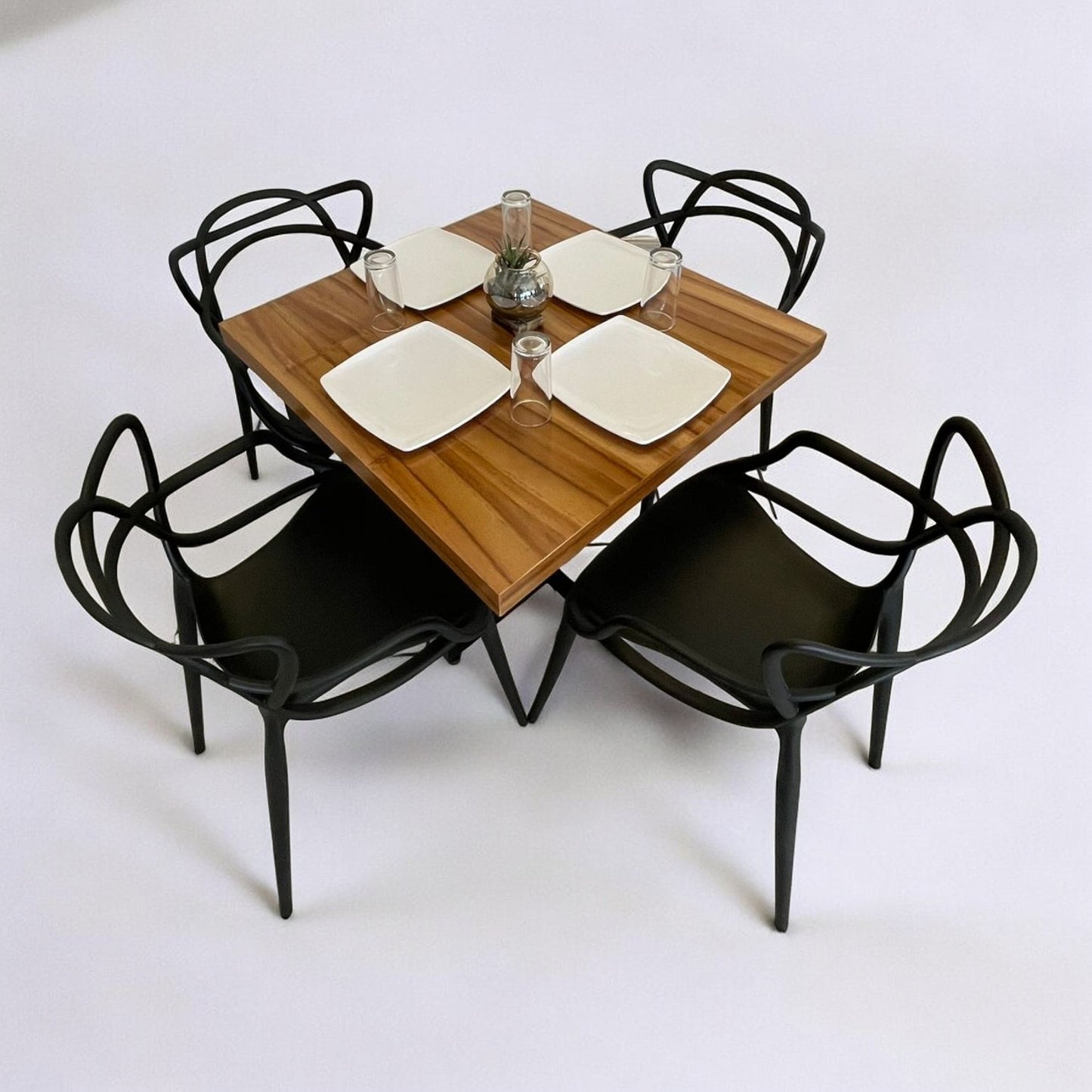 Mesa para restaurante Parota con sillas Trix