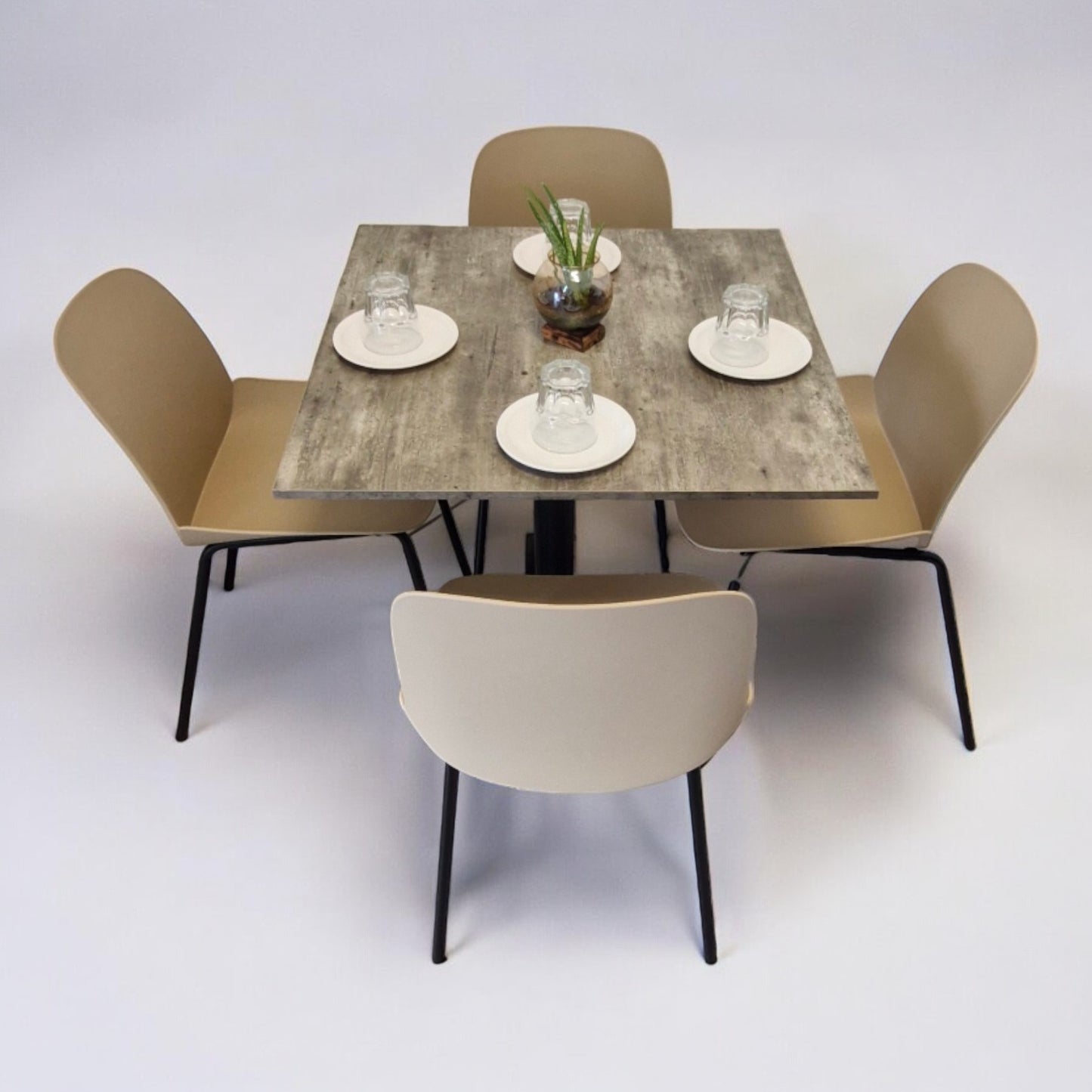 Mesa para restaurnate Melanove con sillas Noto