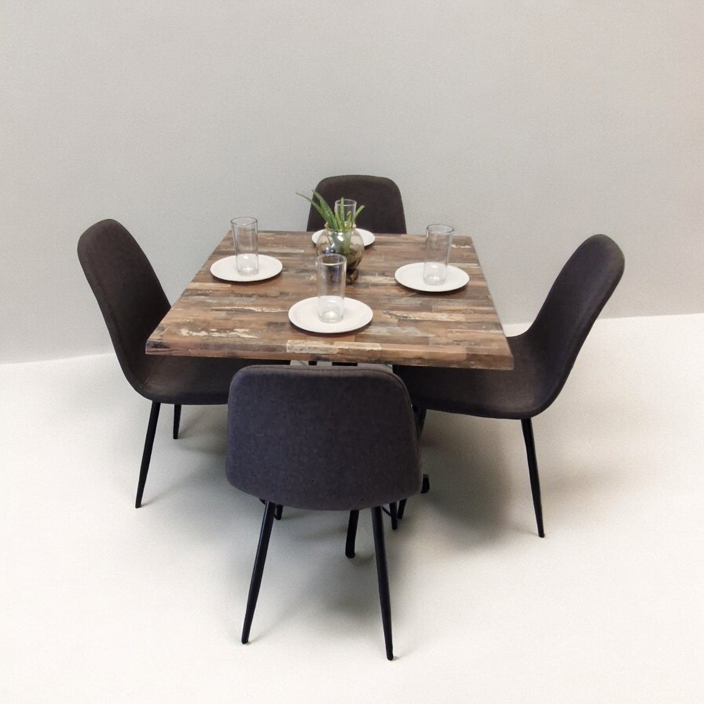Mesa para restaurante Estratificada 80 con sillas Murcia