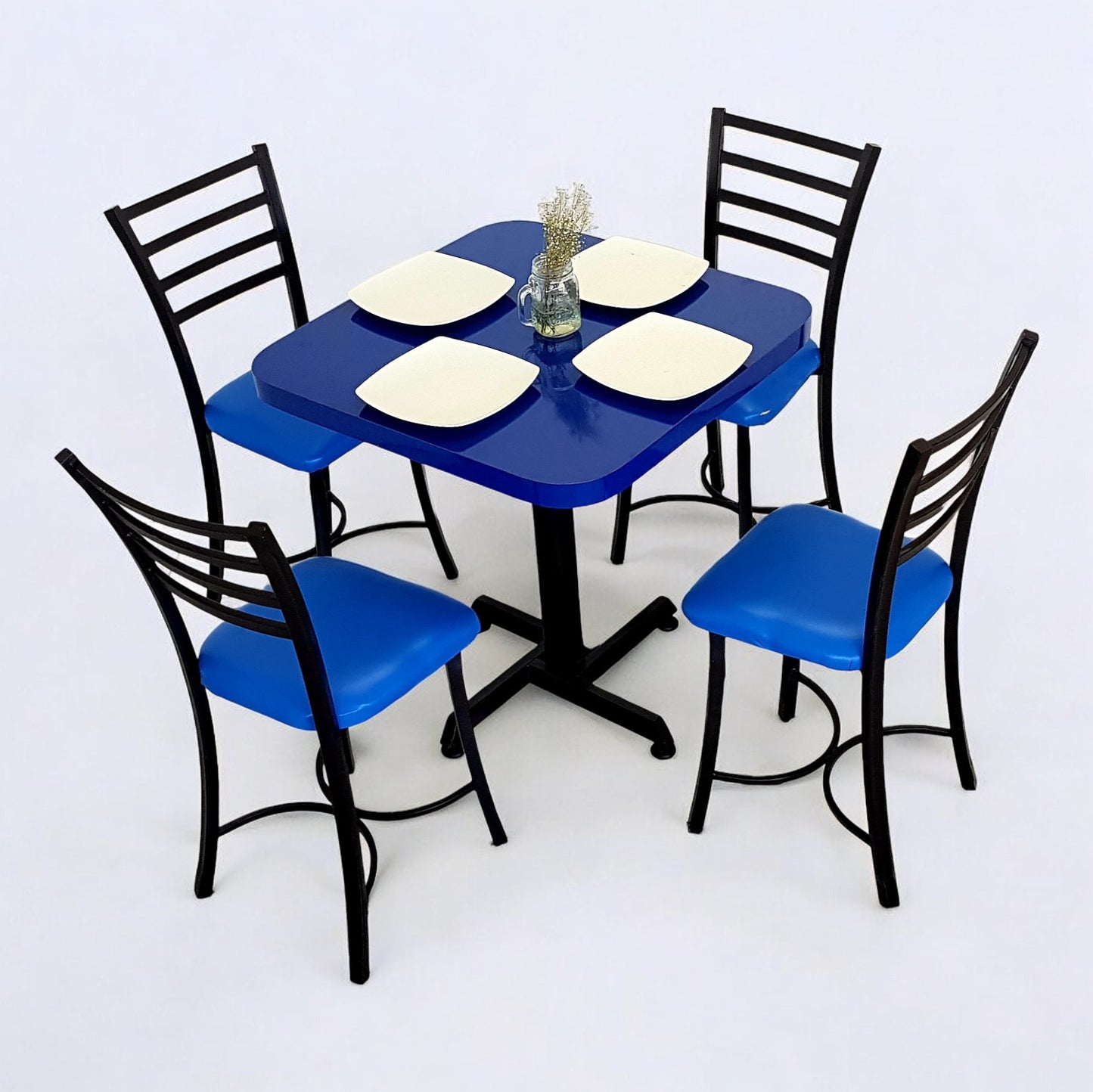 Mesa para restaurante Formaica con sillas Lia