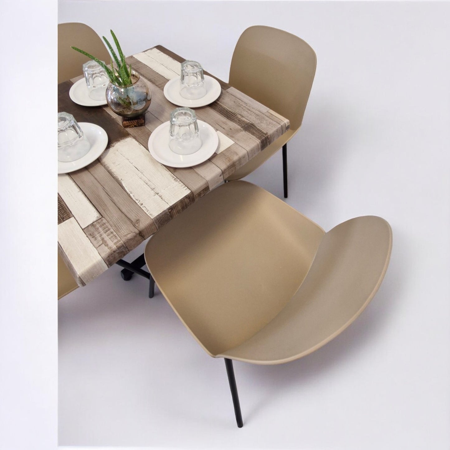 Mesa para restaurnate Estratificada 80 con sillas Noto