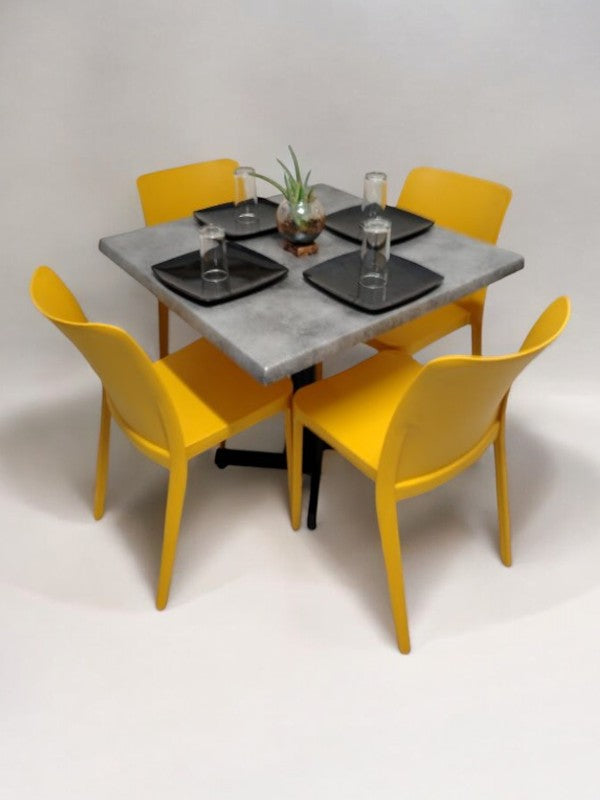 Mesa para restaurante Estratificada 80 con sillas Solei