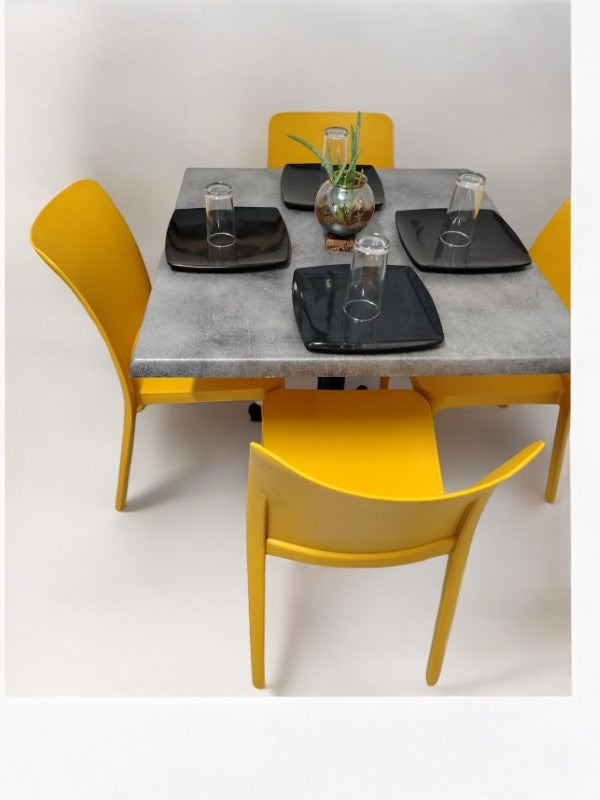 Mesa para restaurante Estratificada 80 con sillas Solei