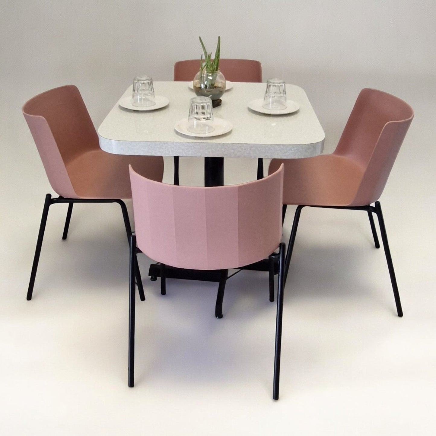 Mesa para restaurnate Formaica con sillas Colombo