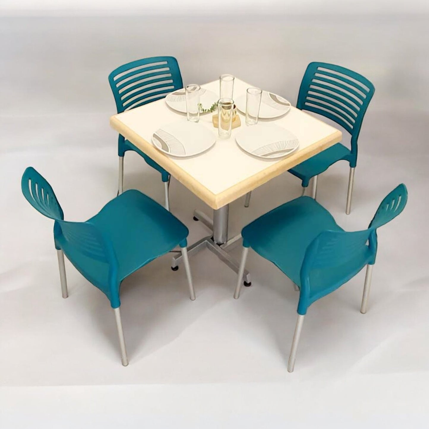 Mesa para restaurante Emboquillada con sillas Vhania