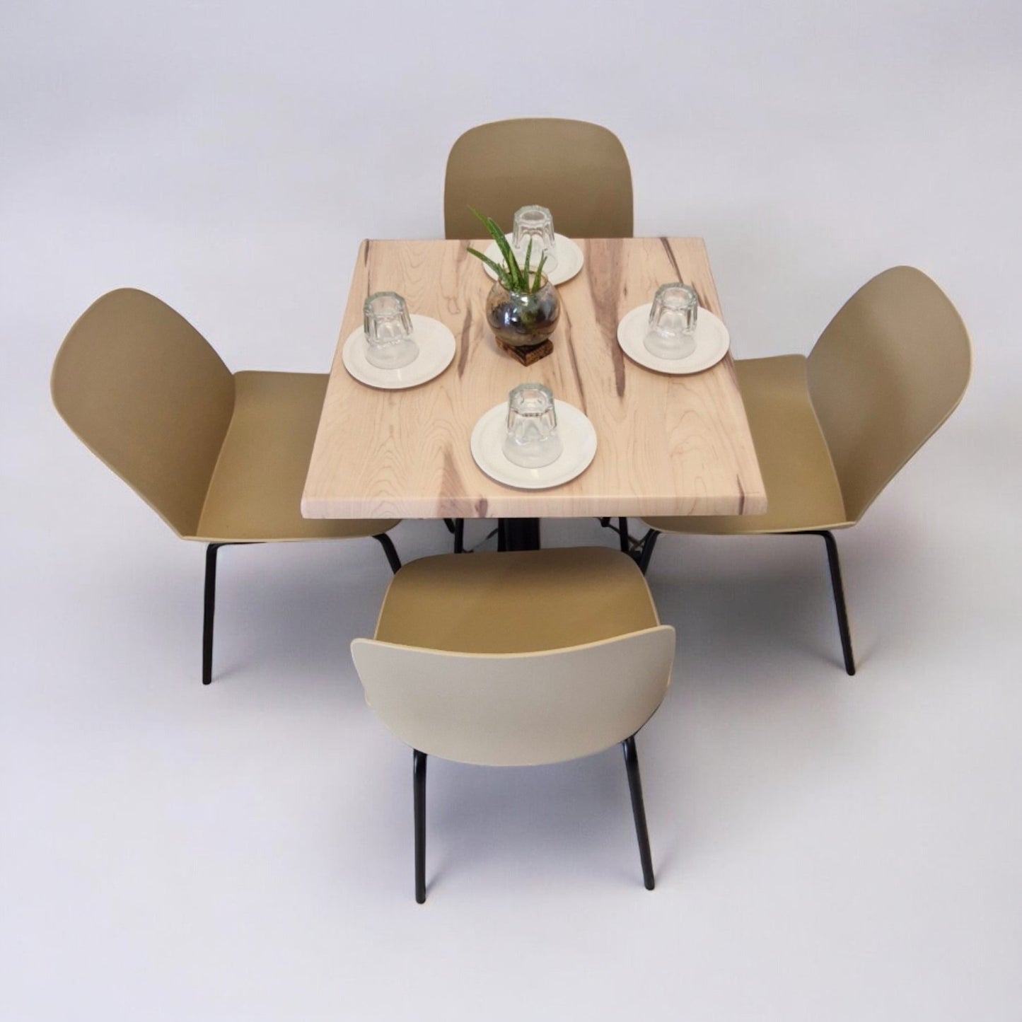 Mesa para restaurnate Estratificada 80 con sillas Noto