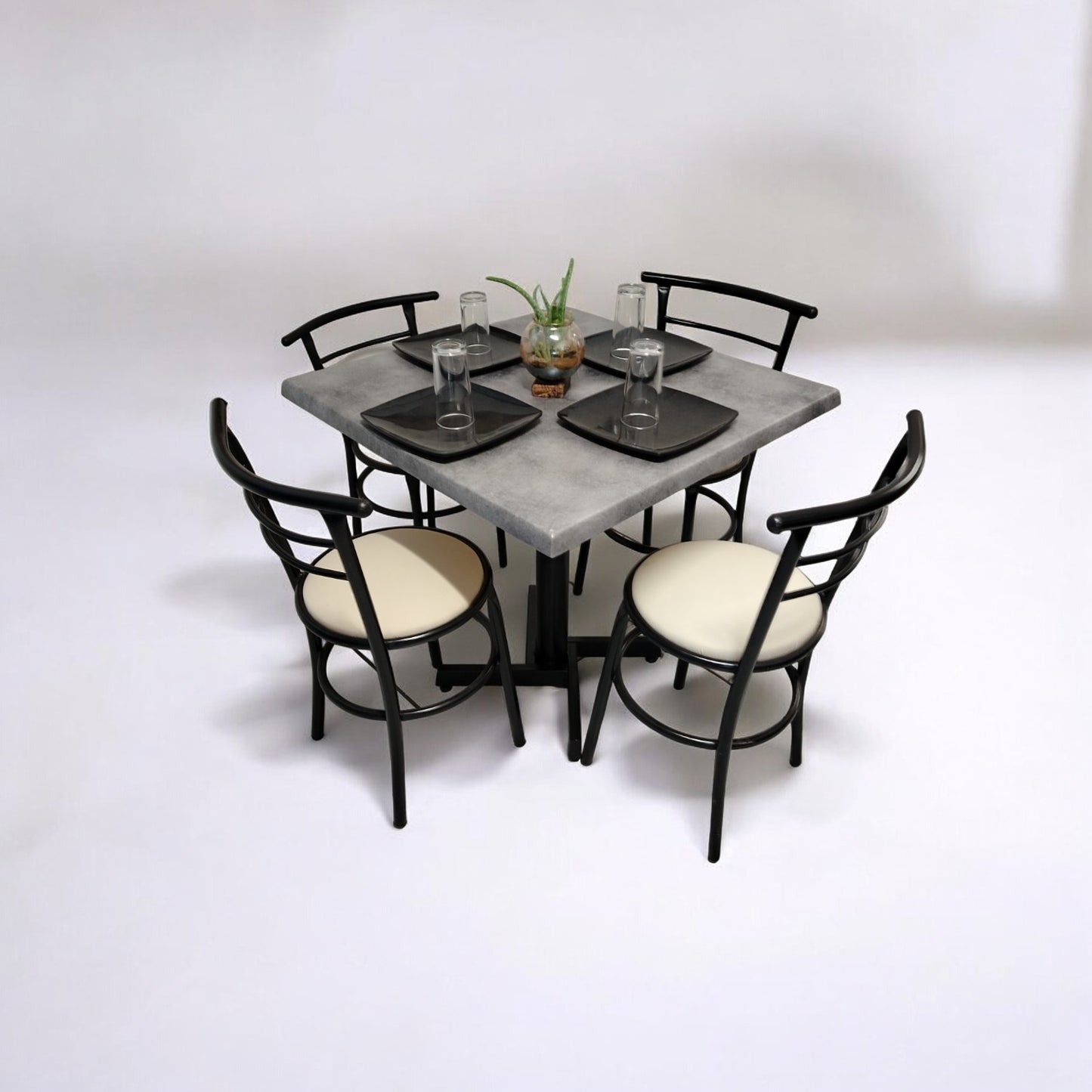 Mesa para restaurante Indus Estrati 80 con sillas Chabely