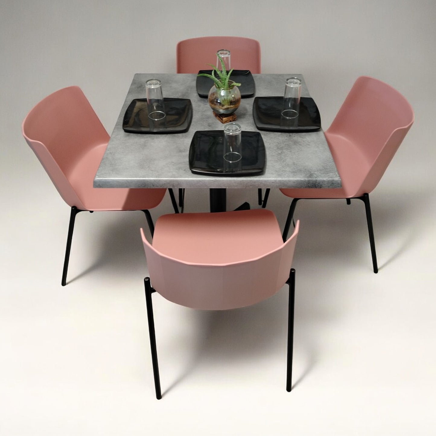 Mesa para restaurnate Estratificada 80 con sillas Colombo