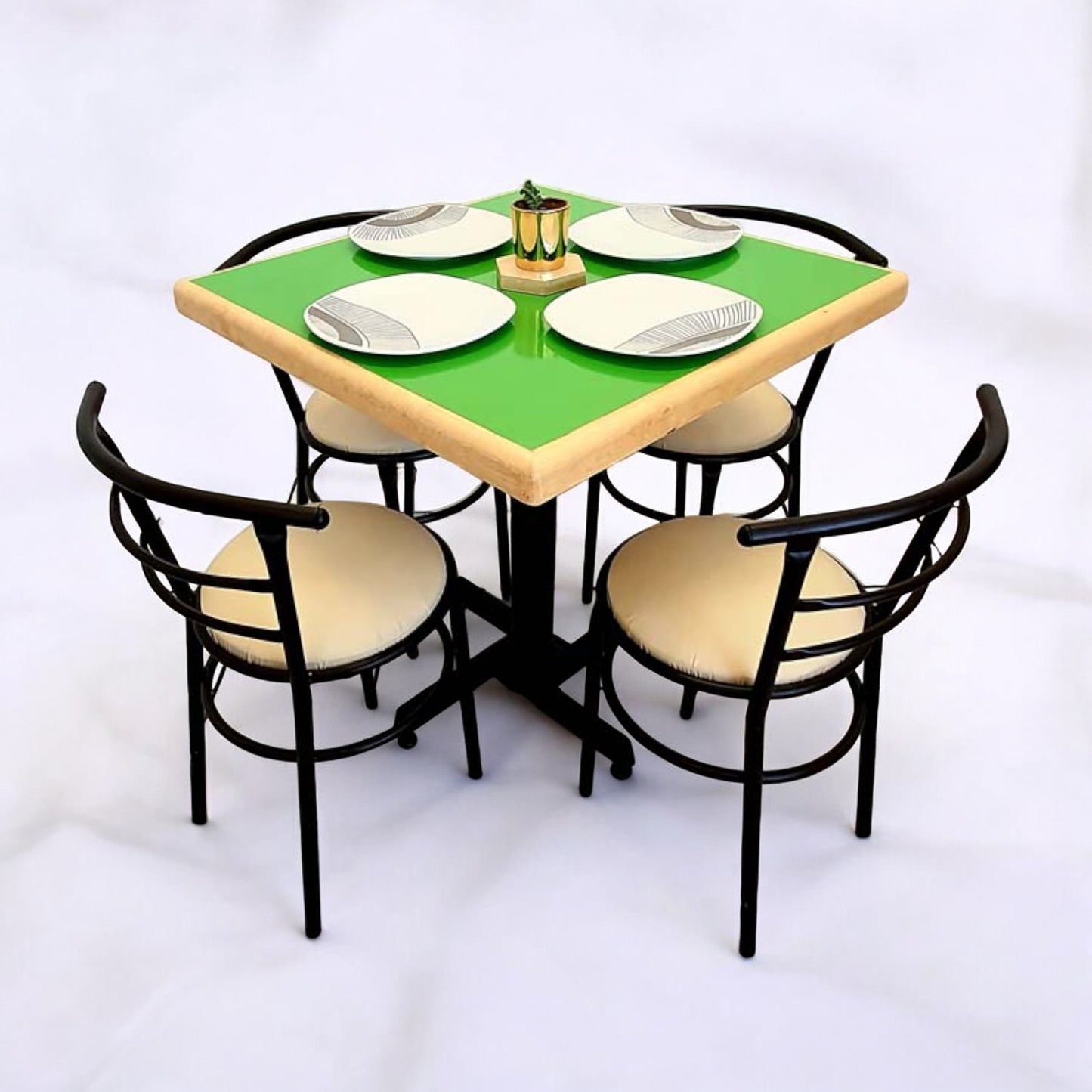 Mesa para restaurante Emboquillada con sillas Chabely