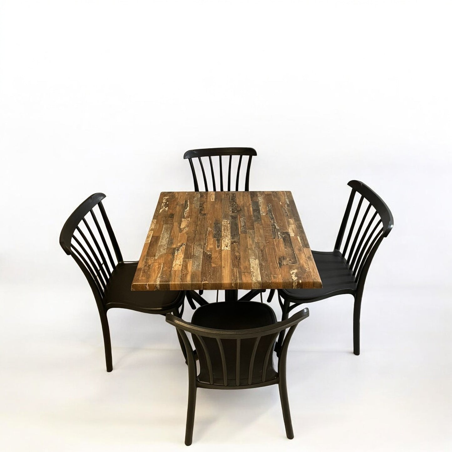 Mesa para restaurante Estratificada 80 con sillas Aurora