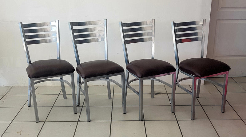 Mesa para restaurante y sillas Solera SO75C Mesa ideal para restaurante,si estas iniciando tu negocio esta sera nuestra primera recomendación, por su calidad y precio.