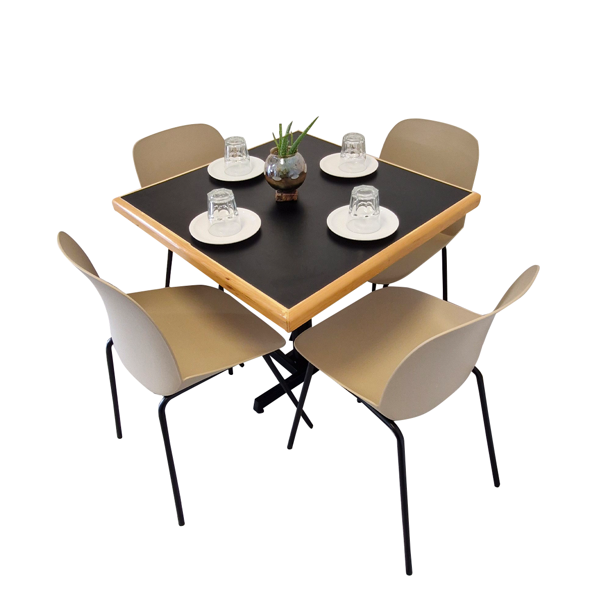 Mesa Para Restaurante Emboquillada Con Sillas Noto