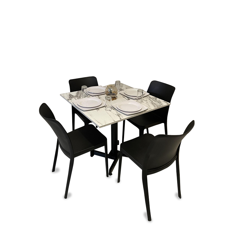 Mesa para restaurante Melanove con sillas Solei