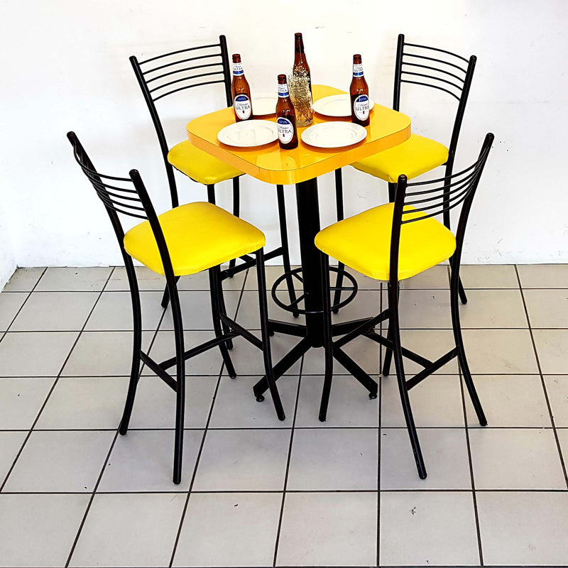 Mesa para restaurante formaica con 4 sillas Huracan 75C-1
