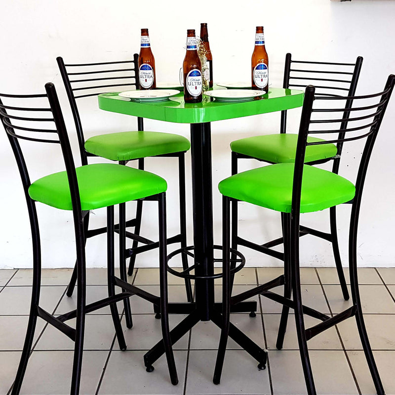Mesa para restaurante formaica con 4 sillas Huracan 75C-2