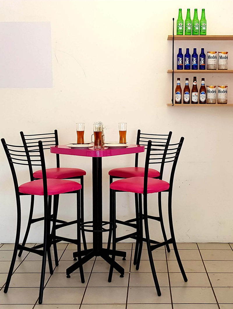 Mesa para restaurante formaica con 4 sillas Huracan 75C-14