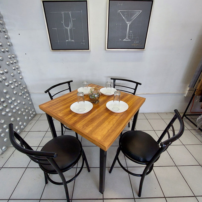 Mesa para Restaurante Vintage Industrial  con 4 sillas Chabely