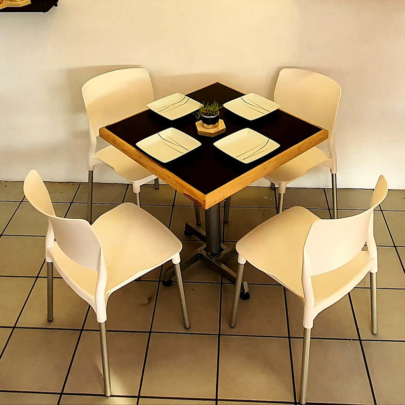 Mesa para Restaurante Emboquillada con 4 sillas Frida