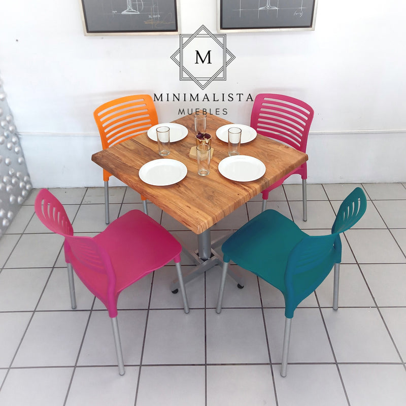 Mesa para Restaurante Estratificada para exterior 80 con 4 sillas Vhania