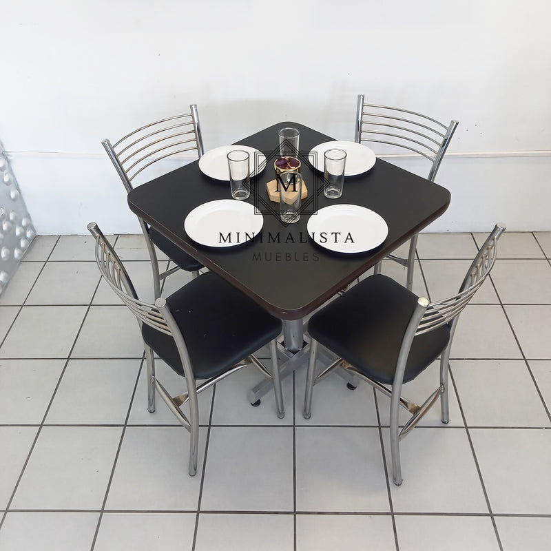 Mesa para Restaurante PVC con 4 sillas Maria