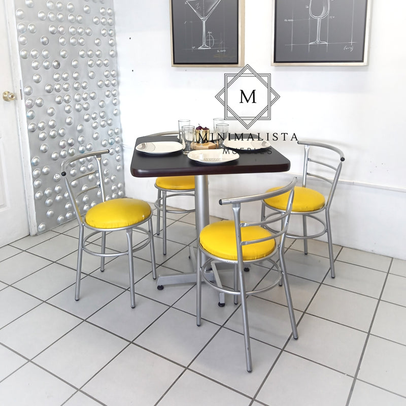 Mesa para Restaurante PVC con 4 sillas Chabely