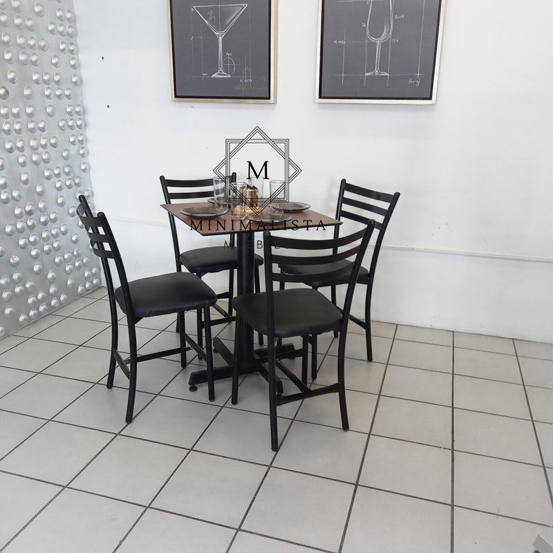 Mesa para Restaurante Thin para exterior 60 con 4 sillas Primavera
