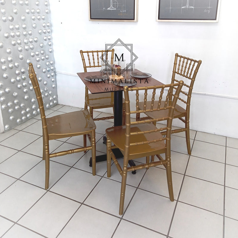 Mesa para Restaurante Thin para exterior 60 con 4 sillas Julie