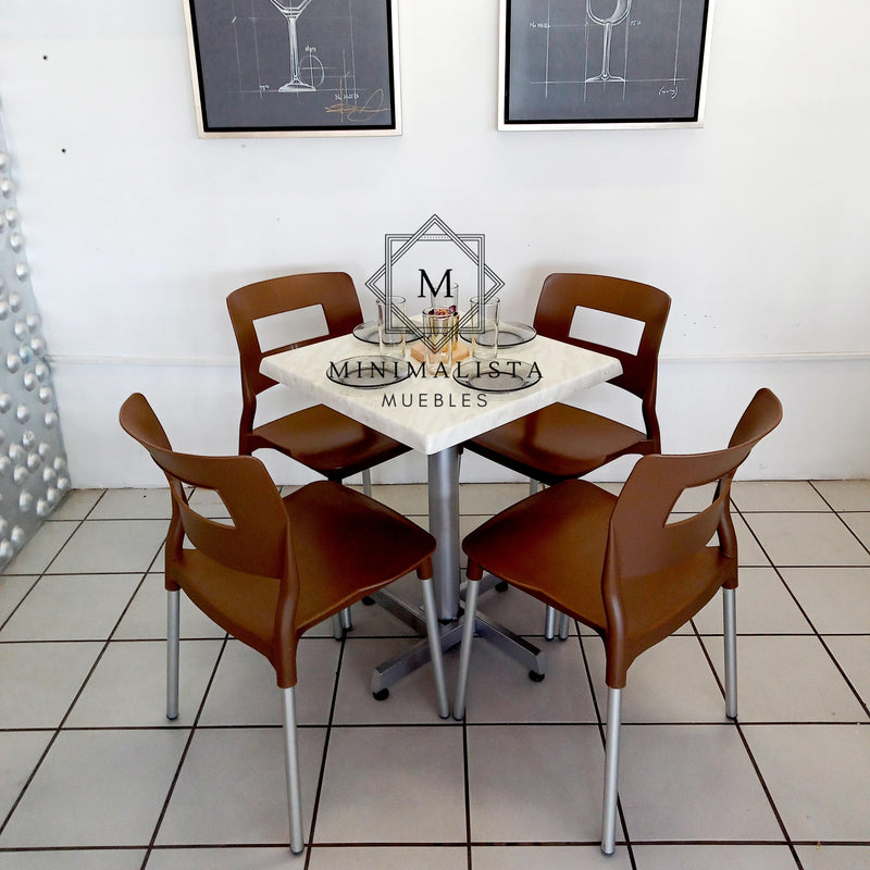 Mesa para Restaurante Estratificada para exterior 60 con 4 sillas Sabine