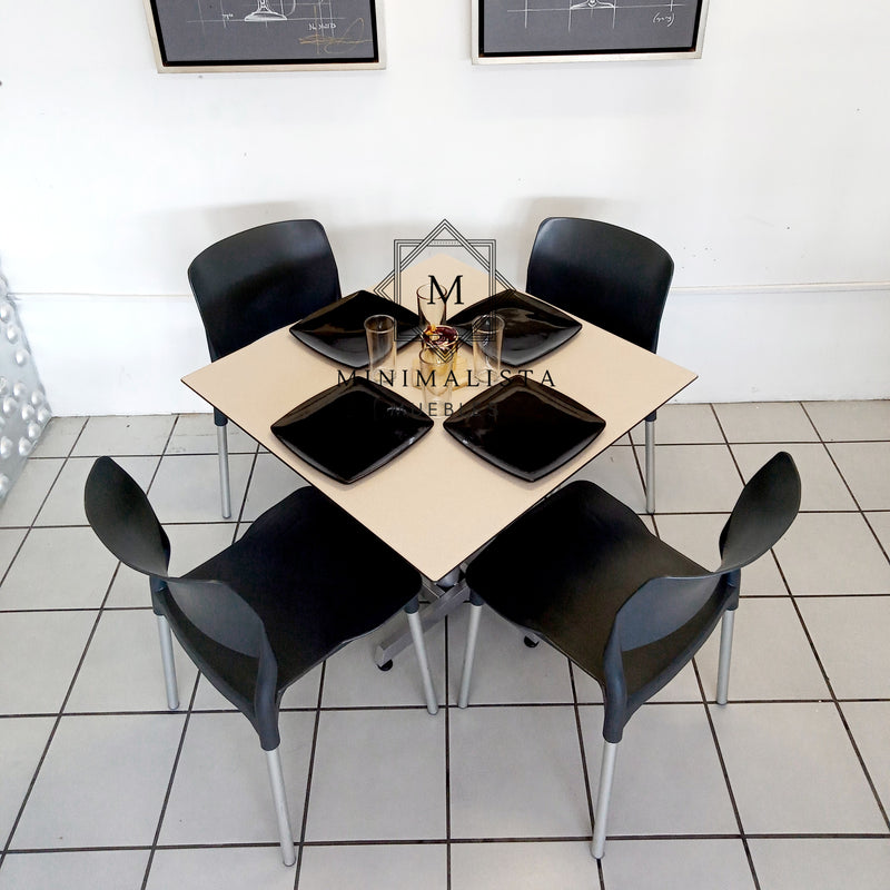 Mesa para Restaurante Thin para exterior 80 con 4 sillas Frida