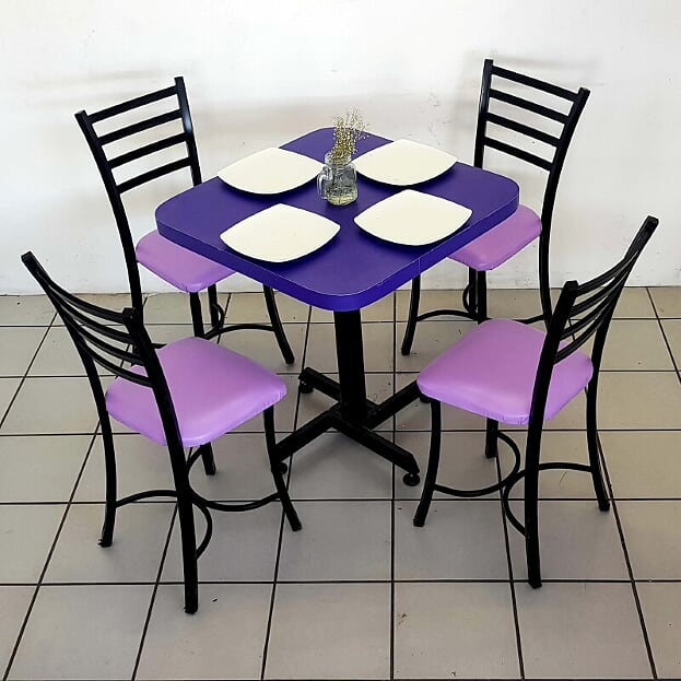 Mesa para restaurante formaica con 4 sillas Verano-19