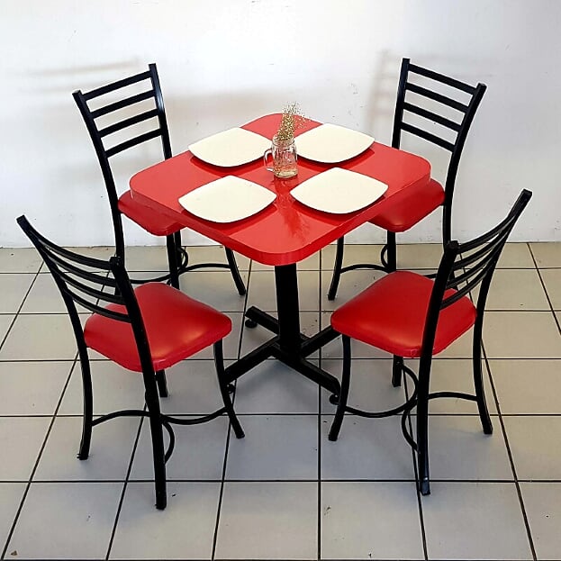 Mesa para restaurante formaica con 4 sillas Verano-13