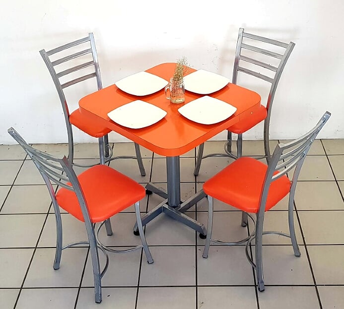 Mesa para restaurante formaica con 4 sillas Verano-27