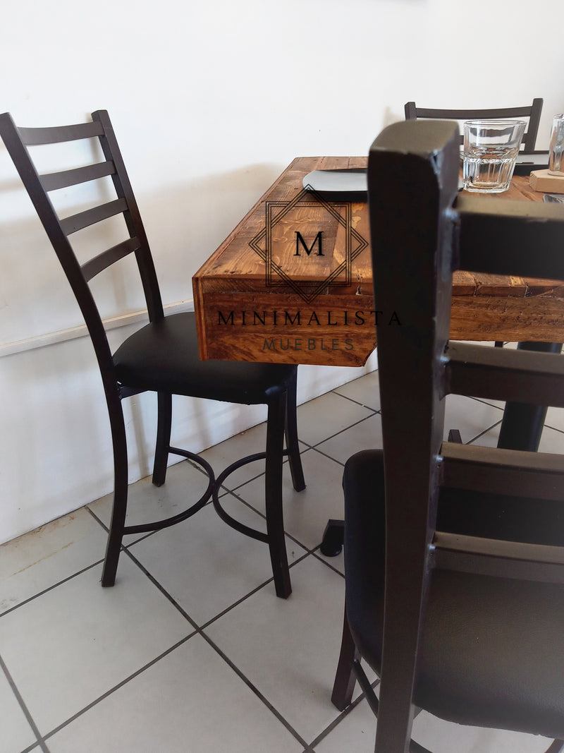 Mesa para Restaurante de Pallets Reciclada con 4 sillas Verano