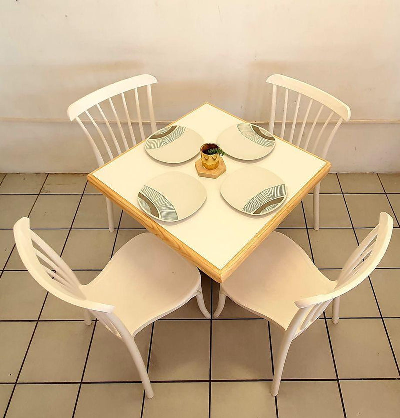 Mesa para Restaurante Emboquillada con 4 sillas Aurora