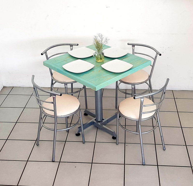 mesa para restaurante vintage de madera con 4 sillas chabely 11