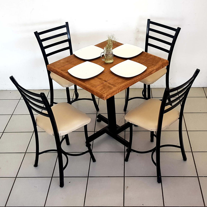 Mesa de Restaurante Vintage con 4 sillas Verano